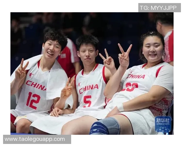 世军赛精彩对决加拿大女篮挑战中国女篮展现巾帼风采与竞技精神