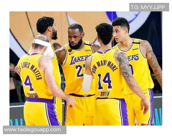 火箭与湖人精彩对决第三节回放全程回顾与分析